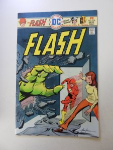 The Flash #236 (1975) FN/VF condition