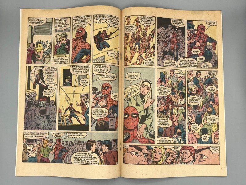 Peter Parker Spectacular Spider-Man #101 (1985) - 1st Negative Space!  NM 9.2