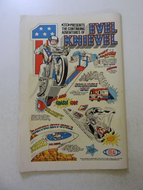 The Defenders #19 (1975) VF- condition MVS intact