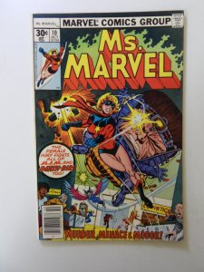 Ms. Marvel #10 FN/VF condition