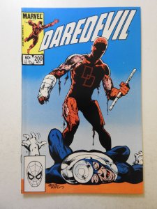 Daredevil #200 (1983) vs Bullseye! Beautiful VF-NM Condition!