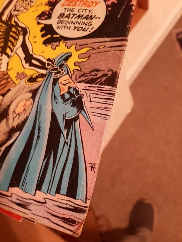 Detective Comics 469