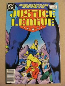 JUSTICE LEAGUE #4, NM, Batman, Shazam, DC, 1987 more DC in store
