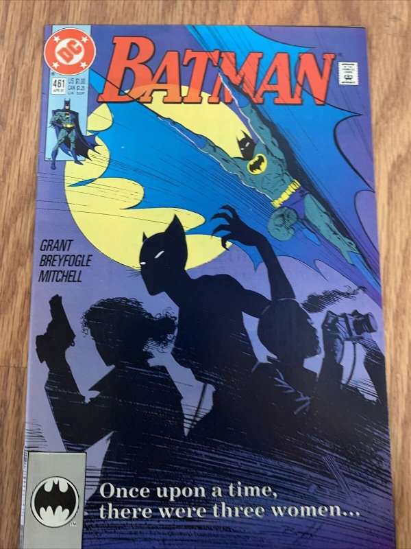 BATMAN #461 - CATWOMAN APPEARANCE ! - 1991 - DC COMICS 