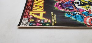 Avengers #230 (1983) Yellowjacket leaves the Avengers, Newsstand, VF/NM