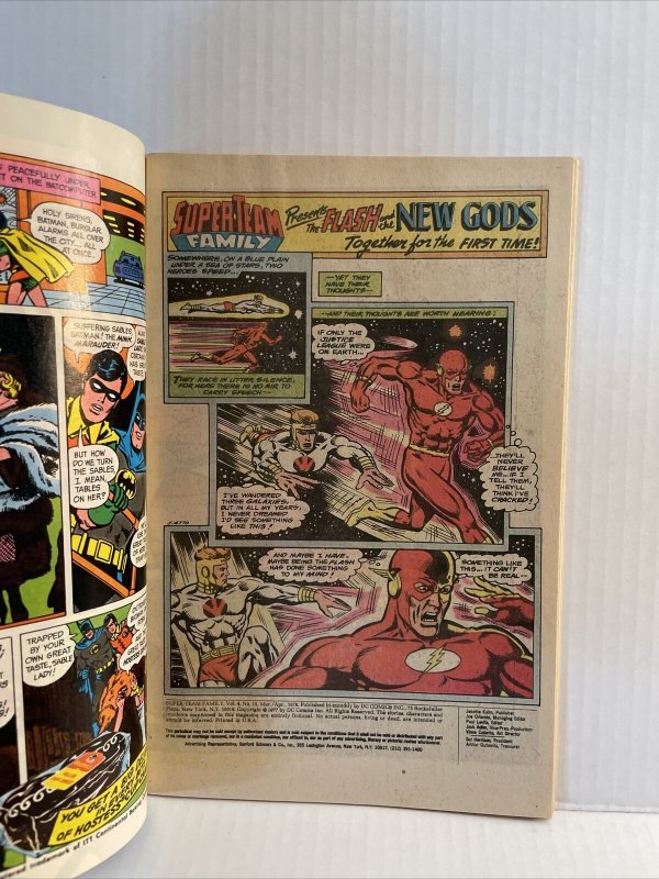 Super Team Family Presents #15 Flash And The New Gods