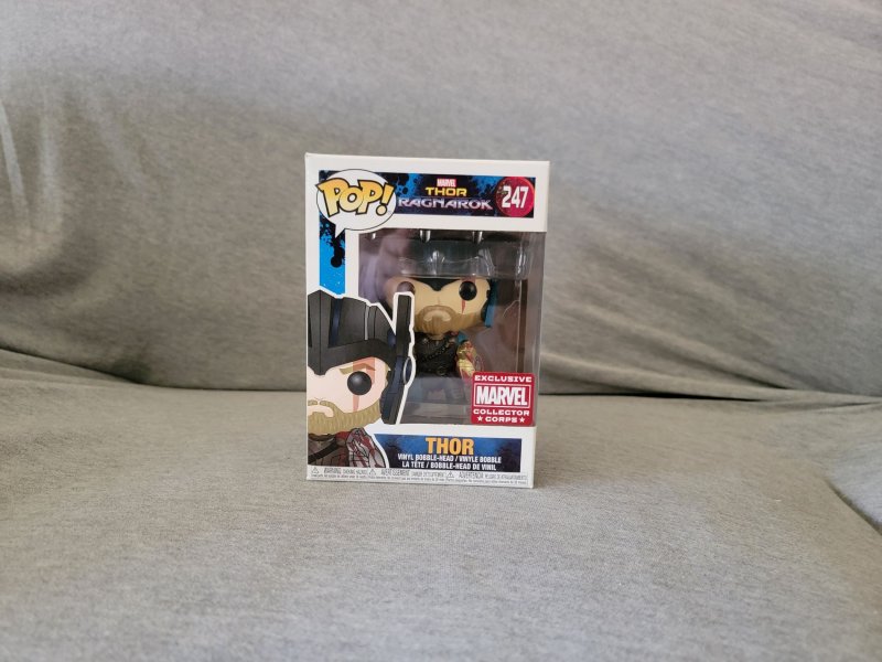 Funko Pop Vinyl Marvel Thor Ragnarok Collector Corps Thor  247