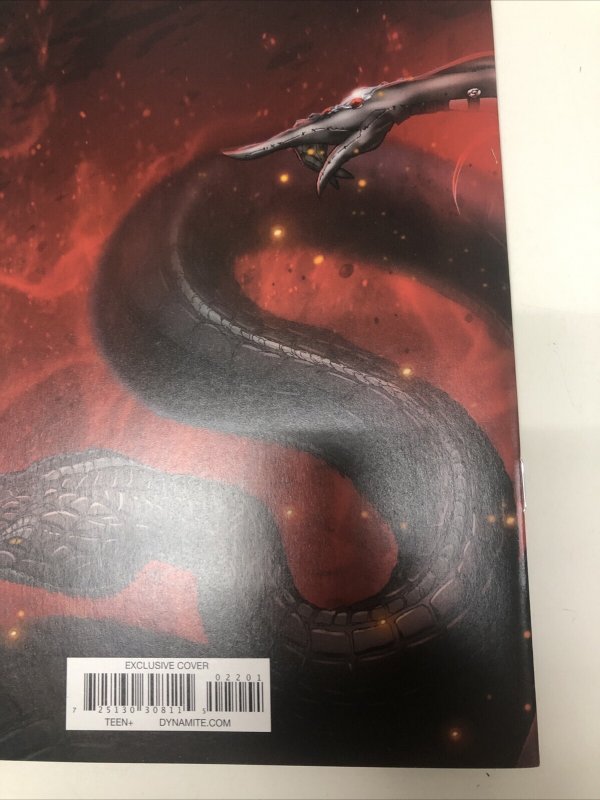 Red Sonja Black White Red # 2 Variant (NM) Dynamite Entertainment • Parrillo