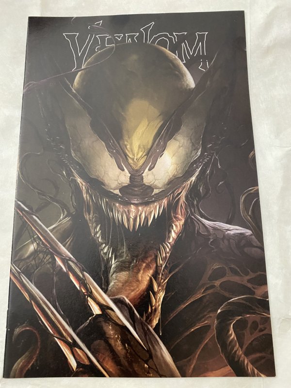 Venom 6 (2017) X-23 Venomized Full Mask Comicxposure Variant Cover Mike Costa