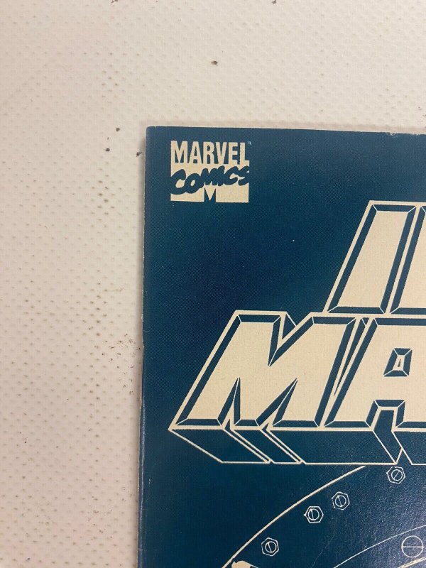 The Iron Man Manual Marvel Comics #1 Avengers 82 KM1