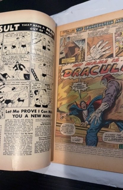 The Frankenstein Monster #8 (1974) Frank meet Dracula❤️❤️
