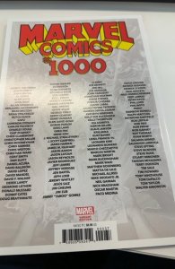 Marvel Comics #1000 (2019) virgin Scott Campbell variant/Small crease