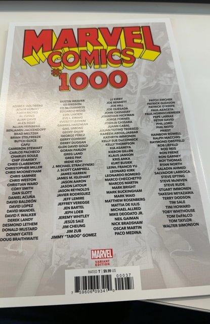 Marvel Comics #1000 (2019) virgin Scott Campbell variant/Small crease