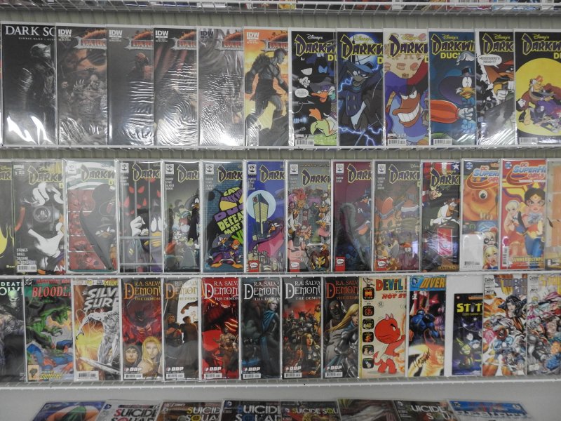 Huge Lot 120+ Comics W/ Star Wars, Darkwing Duck, Wolverine, +More! Avg VF/NM