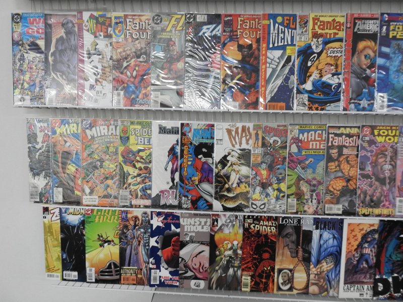 Huge Lot of 130+ Comics W/ Wonder Woman, Fantastic Four, Wolverine Avg. VF- Con.