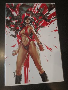 VAMPIRELLA #1 - CK EXCLUSIVE VIRGIN VARIANT - KAEL NGU