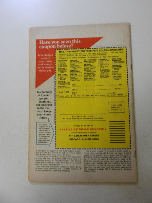 Captain Marvel #25 (1973) VG- condition