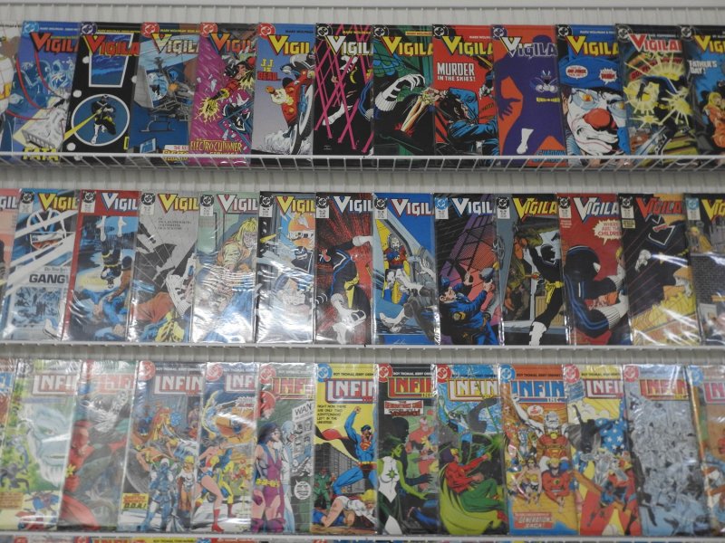 Huge Lot 160+ Comics W/ Vigilante, Infinity Inc McFarlane Art!+ MORE AVG VF-NM