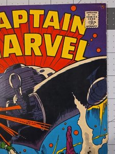 Captain Marvel #11 ?-Captain Marvel Gets New Powers (Marvel Comics—March-1969)