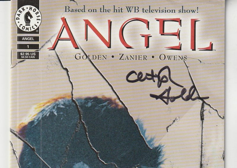 Autographed Angel(Dark Horse, vol. 1) # 1 (Photo Variant, No. C.O.A.)