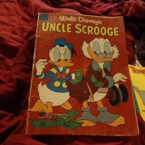 Dell 10 cent Uncle Scrooge #4 Donald Duck Carl Barks 1954 Dec-Feb Walt Disneys