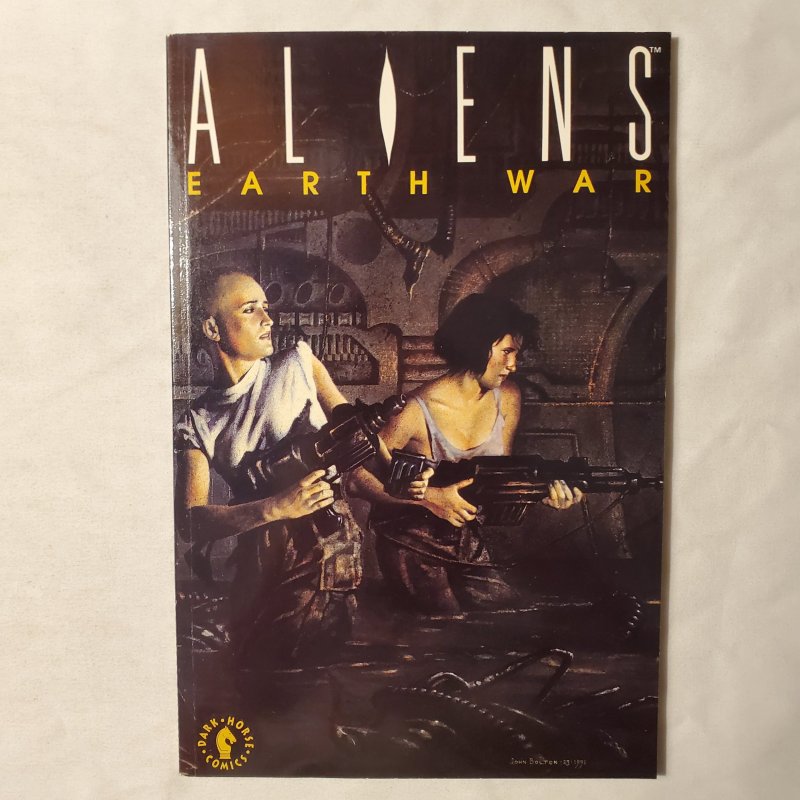 Aliens Earth War TPB 1 Fine Cover by John Bolton