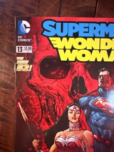 Superman/Wonder Woman #13 (2015)