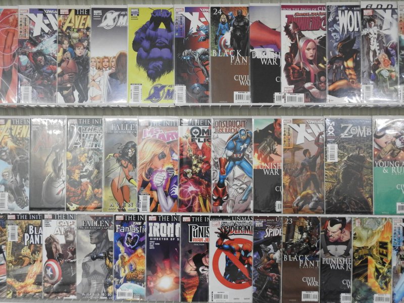 Huge Lot 160+ Comics W/ X-Men, Fantastic Four, Black Panther+ Avg VF-NM Cond!