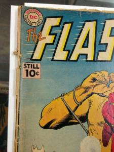 The Flash 120 Fair 1st App. Golden Giants (May.1961)