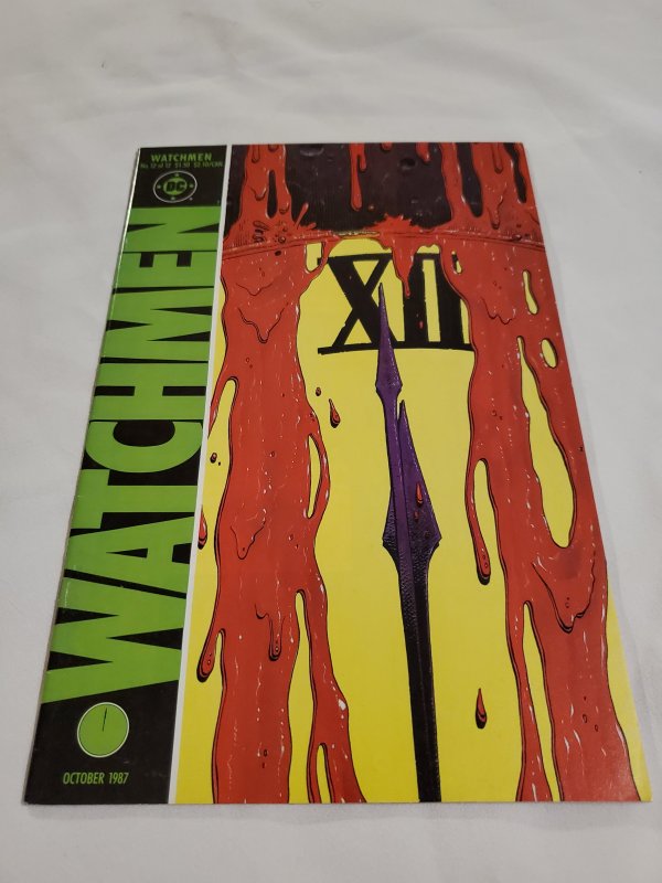 Watchmen 12 Very Fine+ Cover by Dave Gibbons