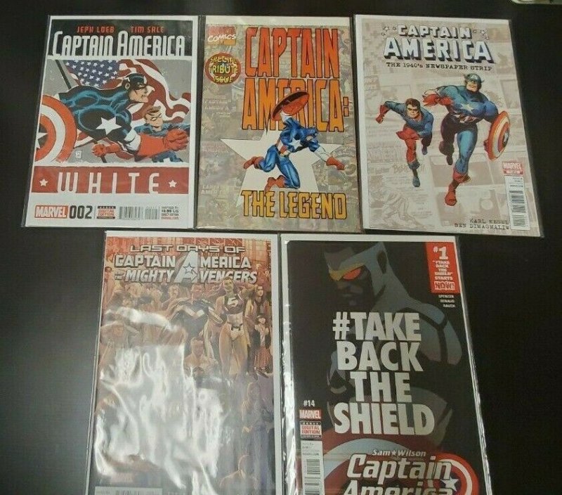 5PC CAPTAIN AMERICA LOT (9.0) 2010