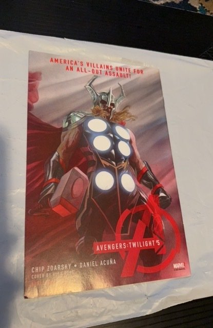 Black Widow & Hawkeye #1 Lau Cover (2024)