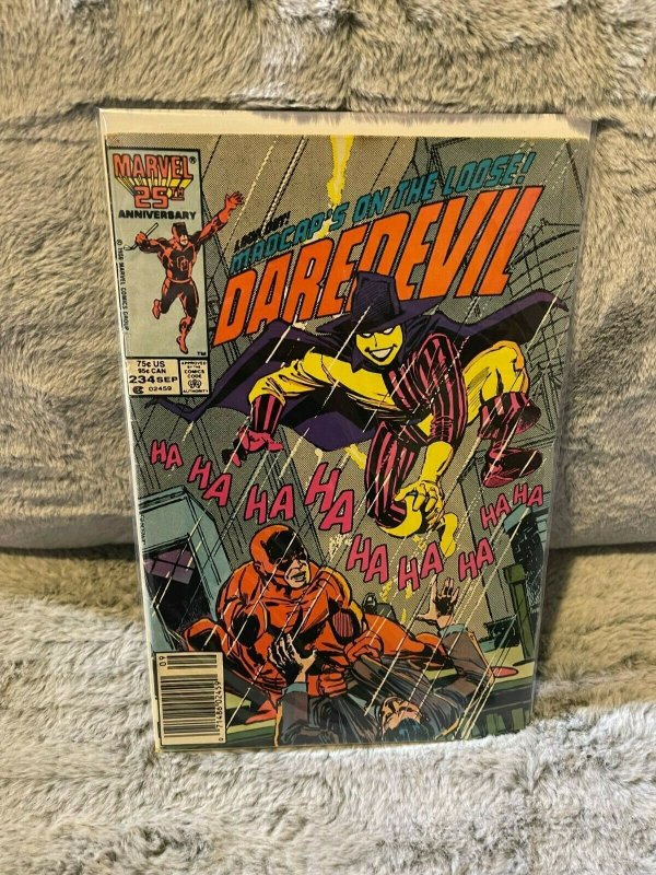 2 Issue Lot DAREDEVIL 234 & 325 MARVEL COMICS 1986 