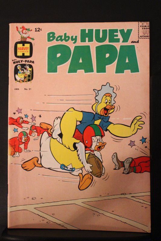 Baby Huey And Papa #21 (1966) High-Grade VF/NM football cover! Wow!