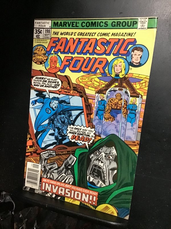 Z Fantastic Four #198 (1978) FF vs. Dr. Doom!  High-Grade key! VF/NM Wow!