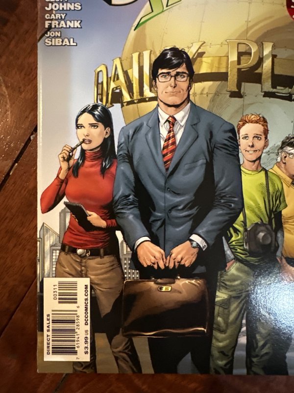 Superman: Secret Origin #3 (2010)