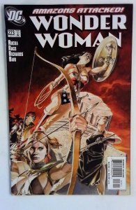 Wonder Woman #223 DC Comics (2006) VF+ 2nd Series 1st Print Comic Book