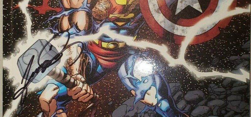 Avengers/JLA #4 of 4 Signed by George Perez DC/Marvel Comics TPB 2003 (NM)