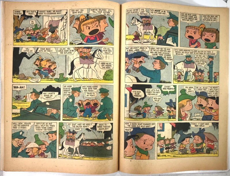 DAFFY DUCK Comic 18 — Looney Tunes Warner Bros.  — 1959 Dell Comics 36 Pages VG+ 