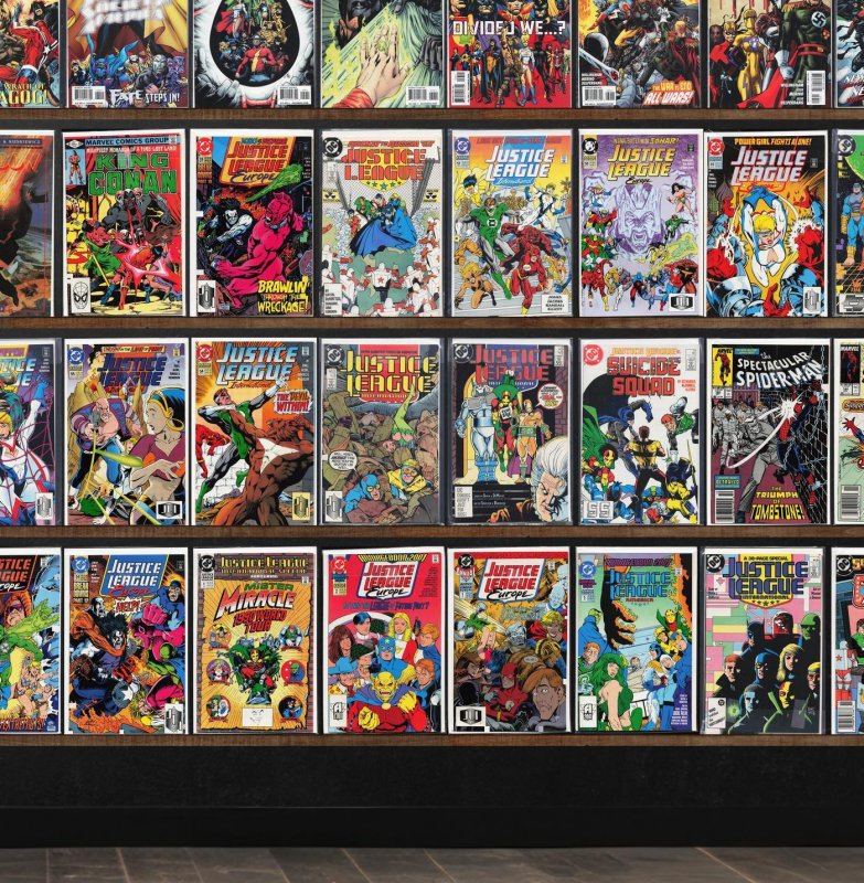 Huge Lot 150+ Comics with Unknown Soldier, Justice League International & More!