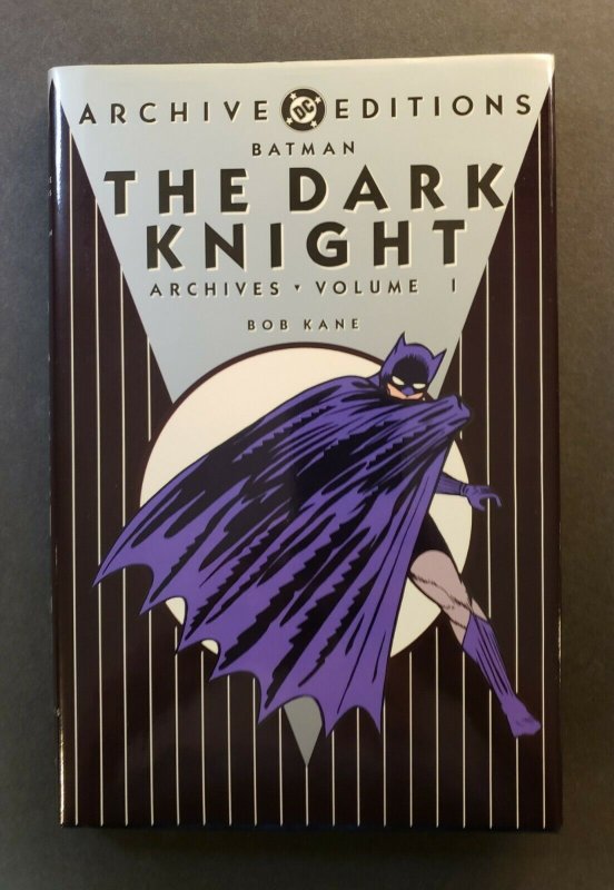 ARCHIVE EDITIONS BATMAN: THE DARK KNIGHT VOL.1 HARD COVER 1ST PRINT