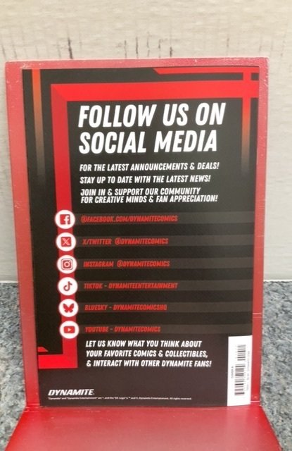 Vampirella: Halloween Horror (2025)