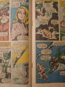Captain Marvel #4 vol 1 1968 versus Sub-Mariner! Check pics. 