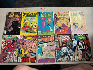 Lot of 10 Comic Lot (see pictures) 369-25