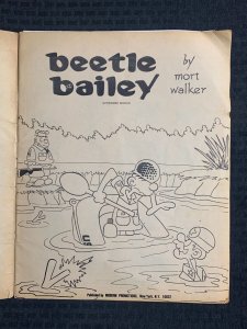 1972 BEETLE BAILEY Giant Comic Album by Mort Walker GD 2.0 Modern Promo