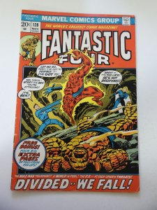 Fantastic Four #128 (1972) Fabulous FF's Friends & Foes insert intact FN...