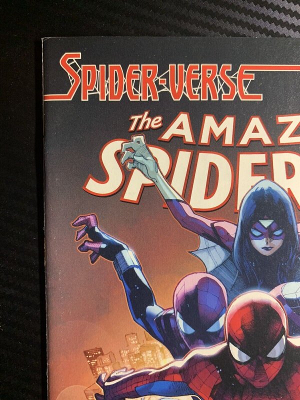 Amazing Spider-Man #9  NM- 2nd Appearance of Spider-Gwen 2015 MCU Spiderverse