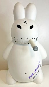 Kozik X Kidrobot 10 inch Skeleton Labbit Signed By Frank Kozik WH