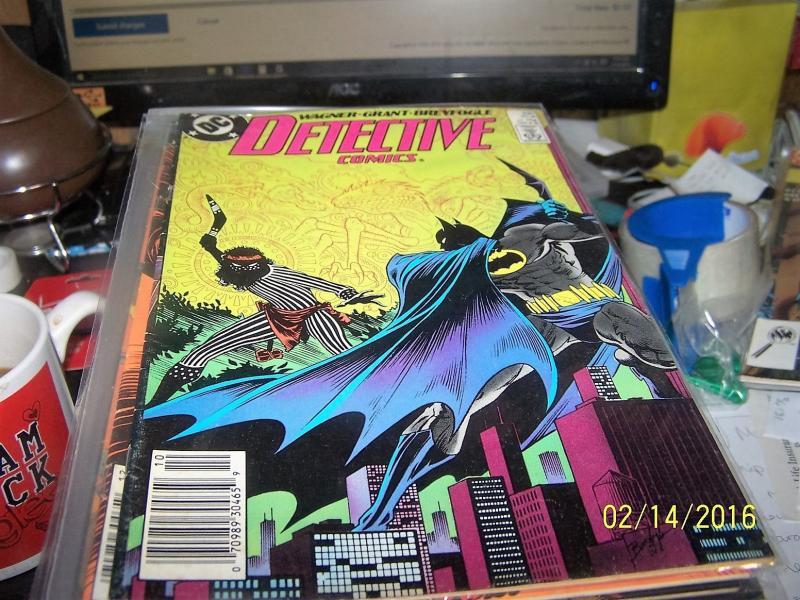 DETECTIVE COMICS  # 591  BATMAN DC 1988    -  DC  comics 