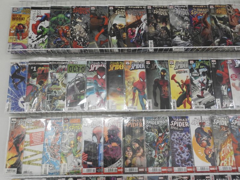 Huge Lot of 200+ Comics W/ All Spiderman! Average VF+ Condition!